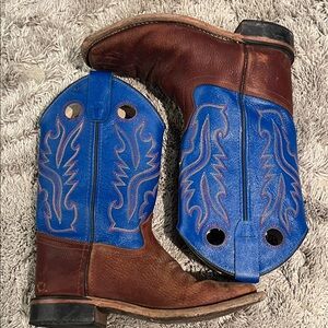 Cody James Brown and Blue Western Boots